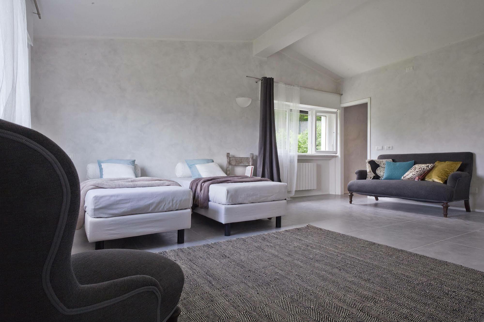 Villa De Hura Apartment Bergamo Luaran gambar