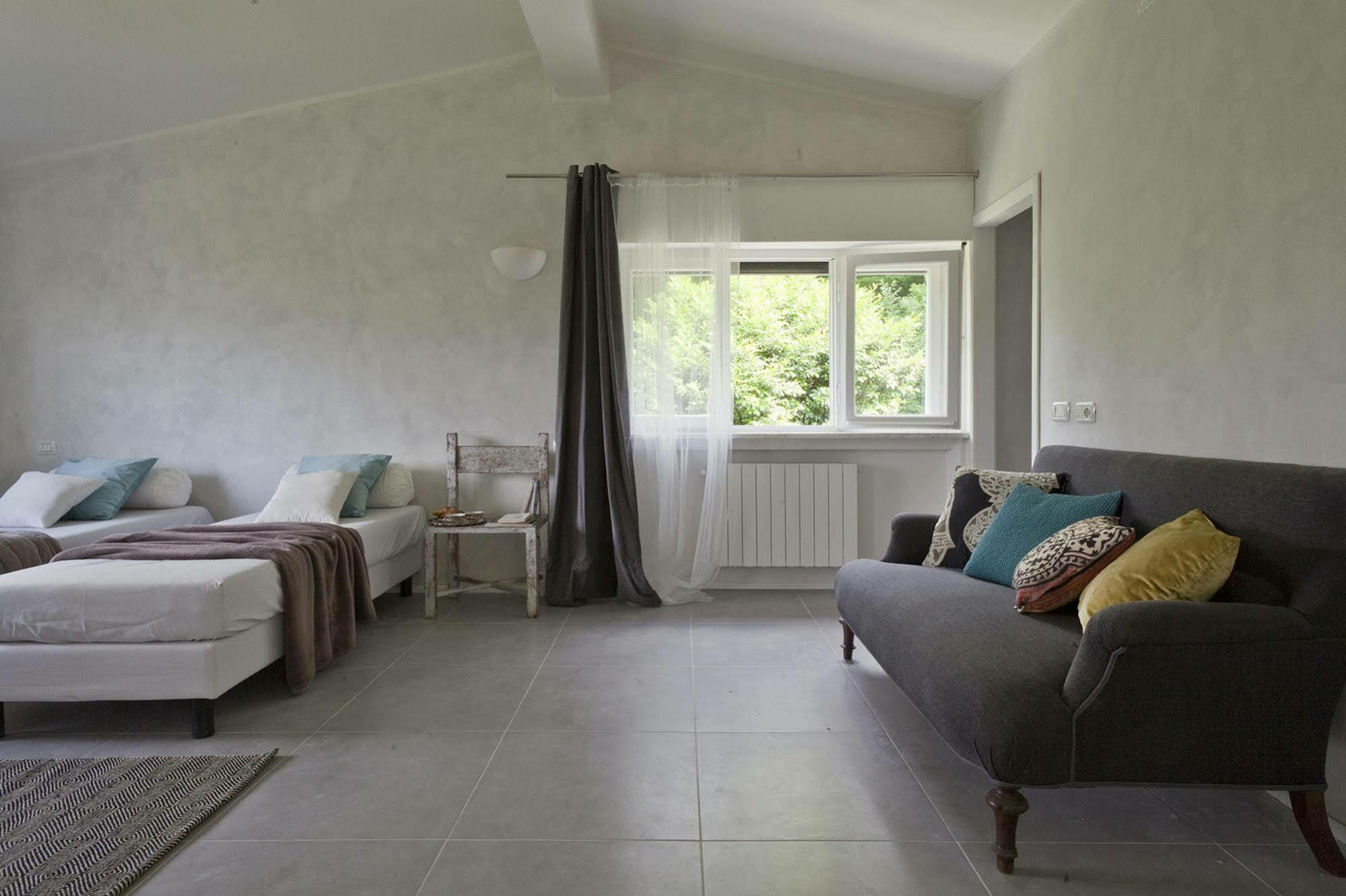 Villa De Hura Apartment Bergamo Luaran gambar